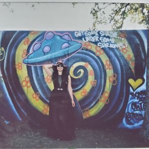 Meet your Posher, Corrina